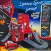 Circuit garage avec 5 voitures metalliques Cars Toysan
